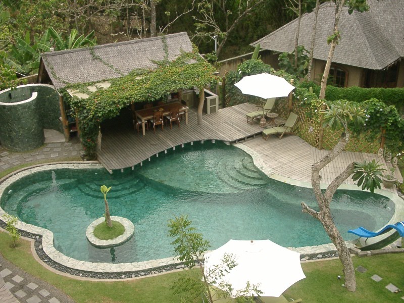  VILLA ANYAR UMALAS 