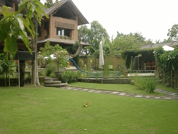  VILLA ANYAR UMALAS 