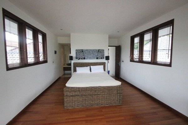  VILLA KUNTI 2 SEMINYAK 