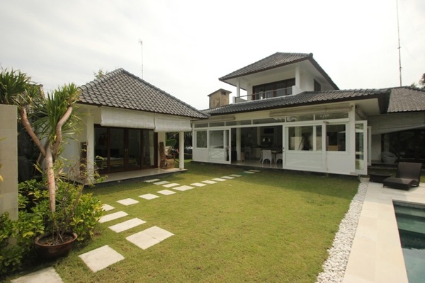  VILLA KUNTI 2 SEMINYAK 