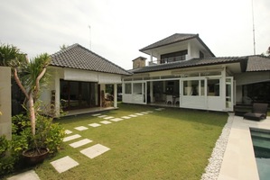  VILLA KUNTI 2 SEMINYAK 