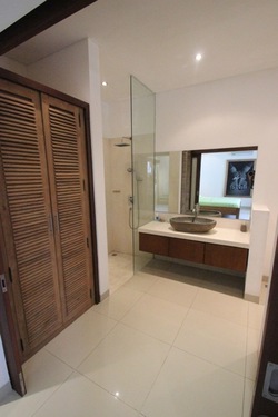  VILLA KUNTI 2 SEMINYAK 