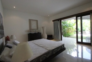  VILLA KUNTI 2 SEMINYAK 