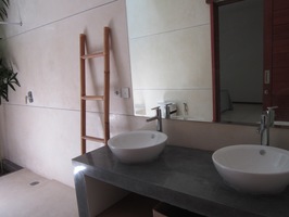  VILLA DONAR CANGGU 