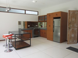  VILLA DONAR CANGGU 