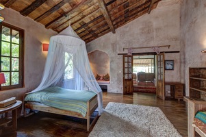  VILLA LIMA KAYU 