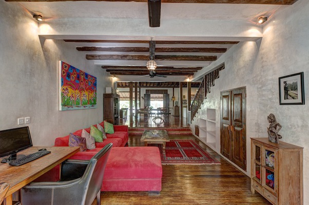  VILLA LIMA KAYU 