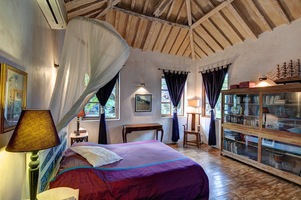  VILLA LIMA KAYU 