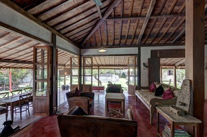  VILLA LIMA KAYU 
