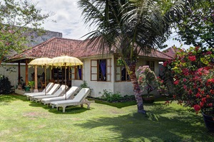  VILLA LIMA KAYU 