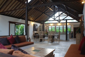  VILLA MAYASA UMALAS 