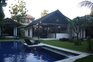  VILLA MAYASA UMALAS 