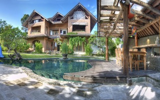  VILLA ANYAR UMALAS 