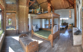  VILLA ANYAR UMALAS 