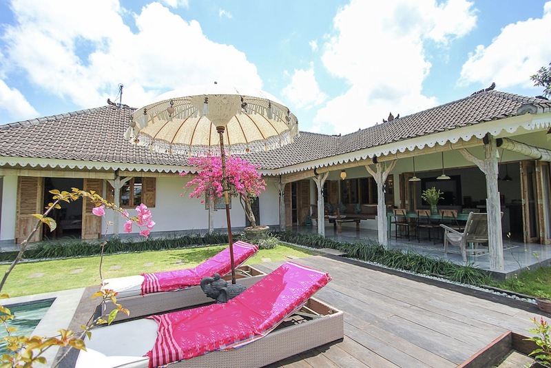  VILLA SAWAHNAT 