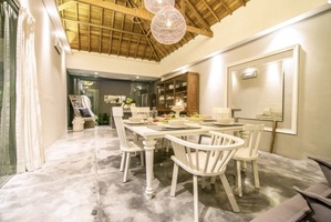  VILLA CECILIA 