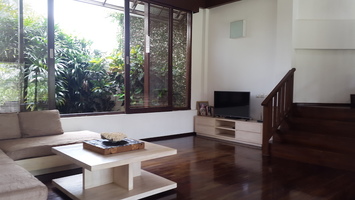  VILLA AGUSTI 