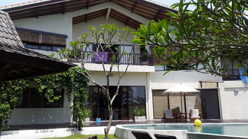  VILLA AGUSTI 