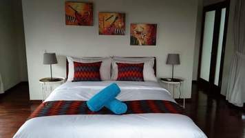  VILLA PADDY CANGGU 