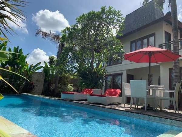  VILLA PADDY CANGGU 