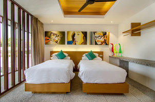  VILLA CHRIS 