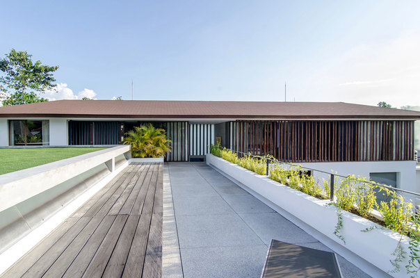  VILLA CHRIS 