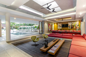  VILLA CHRIS 