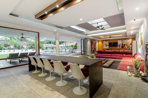  VILLA CHRIS 