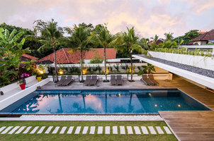  VILLA CHRIS 