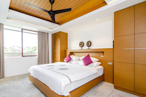  VILLA CHRIS 