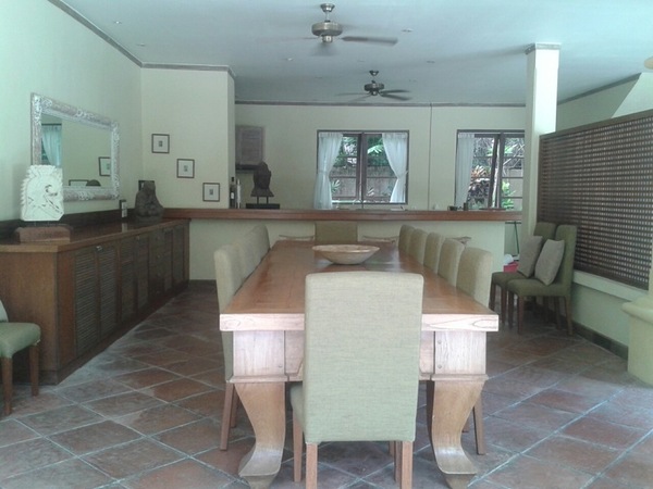  VILLA KELECUNG UMALAS 