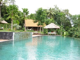 VILLA MADE CANGGU BUWIT 