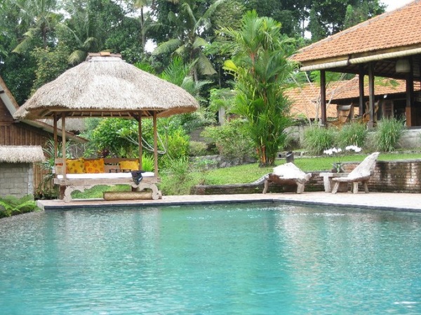  VILLA MADE CANGGU BUWIT 
