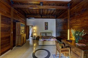  VILLA JOGLO UMALAS 