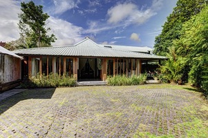  VILLA JOGLO UMALAS 