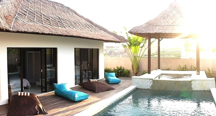  VILLA ASEMAN CANGGU 
