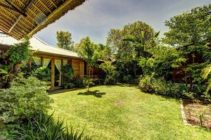  VILLA JOGLO UMALAS 