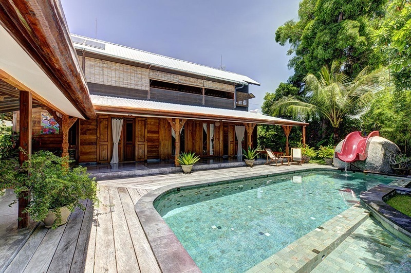  VILLA JOGLO UMALAS 