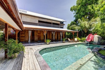  VILLA JOGLO UMALAS 