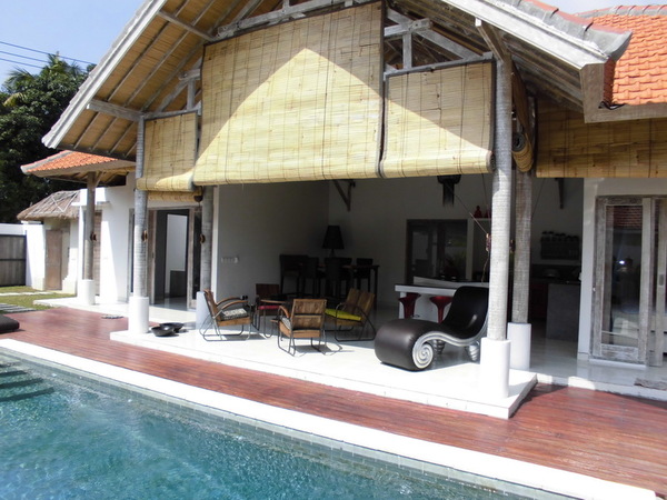  VILLA CUPEK UMALAS 