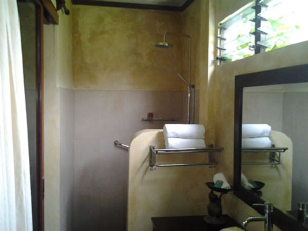  VILLA MERTANADI 