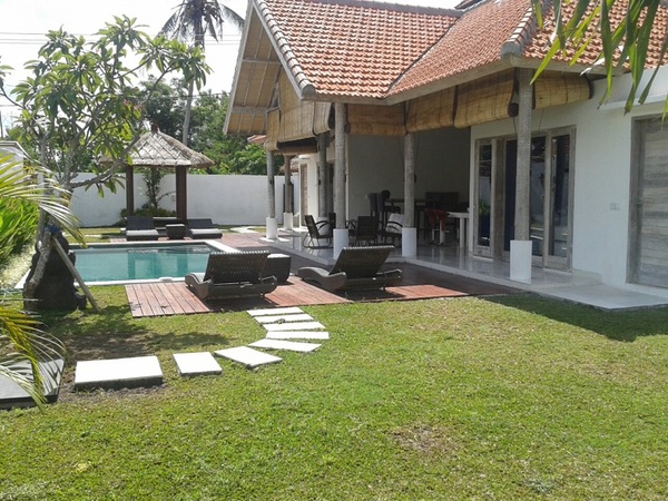  VILLA CUPEK UMALAS 