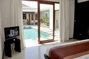  VILLA LALA SEMINYAK 