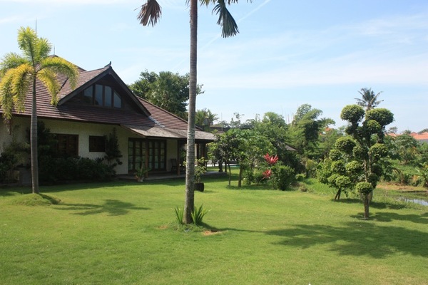  VILLA BATU 