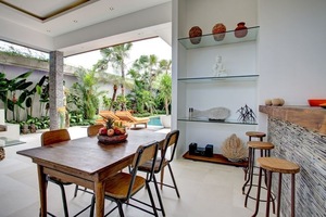  VILLA JONAS SEMINYAK 