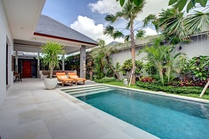  VILLA JONAS SEMINYAK 
