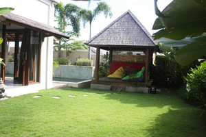  VILLA FIFI CANGGU 