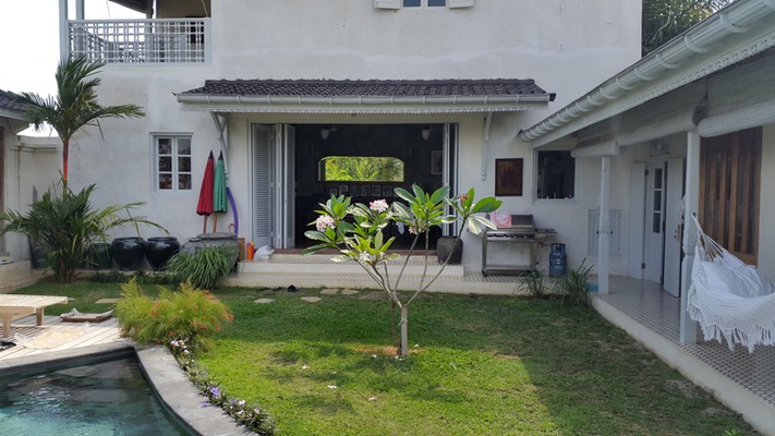  VILLA ASRI UMALAS 