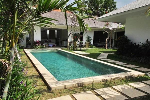  VILLA CINTAKU CANGGU 
