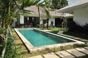  VILLA CINTAKU CANGGU 